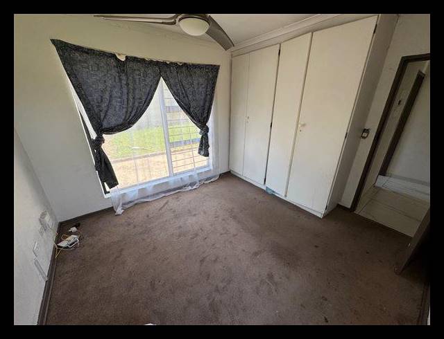 1 BEDROOM CLUSTER FOR SALE IN TERENURE